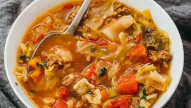 Hamburger soup with cabbage