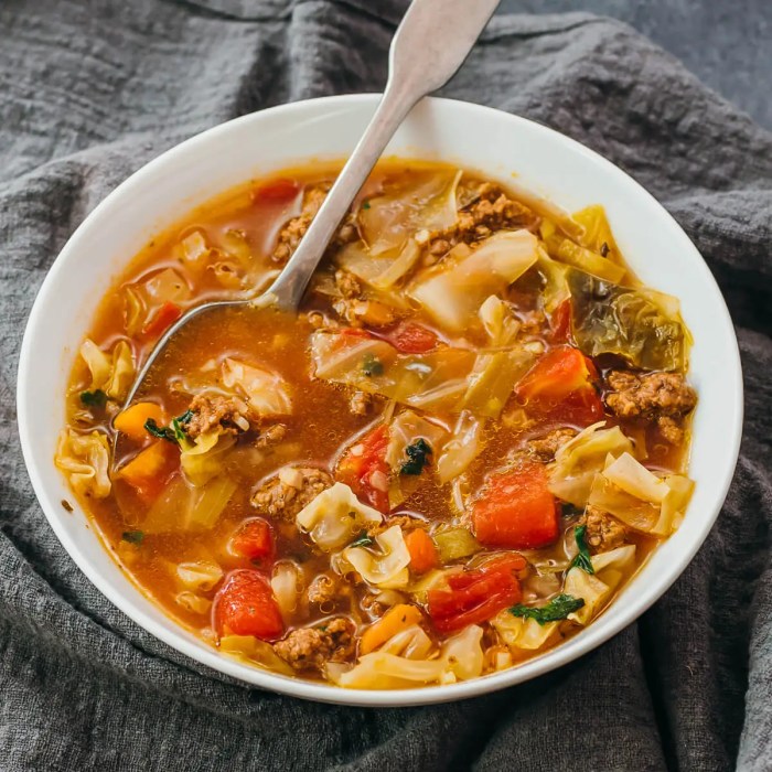 Hamburger soup with cabbage