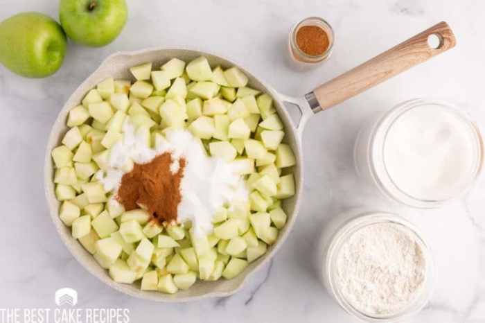 Caramel apple eclair cake