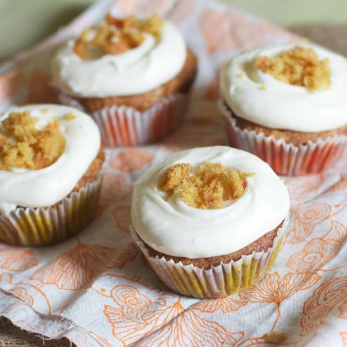 Carrot cupcakes with white chocolate cream cheese icing