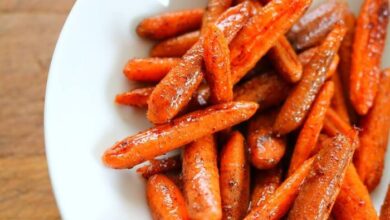 Oven roasted carrots and onions