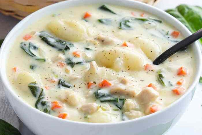 Creamy chicken gnocchi soup