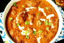 Curry stand chicken tikka masala sauce