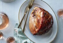 Baked ham with maple glaze