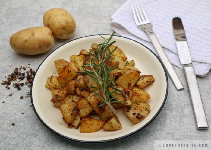 Country style fried potatoes