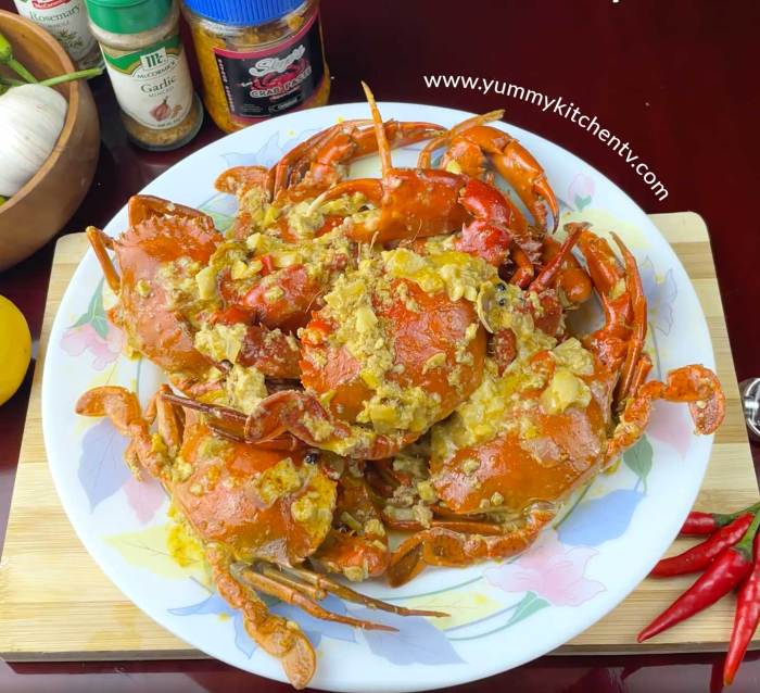 Ginataang alimasag crabs in coconut milk