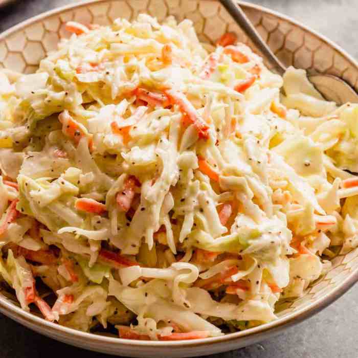 Creamy coleslaw with fennel