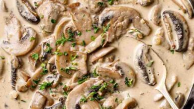 Creamy mushroom sauce with milk