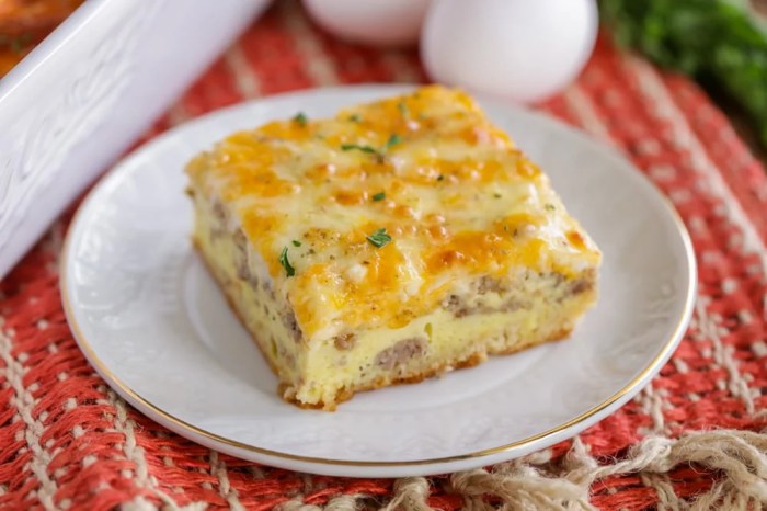 Crescent roll breakfast casserole