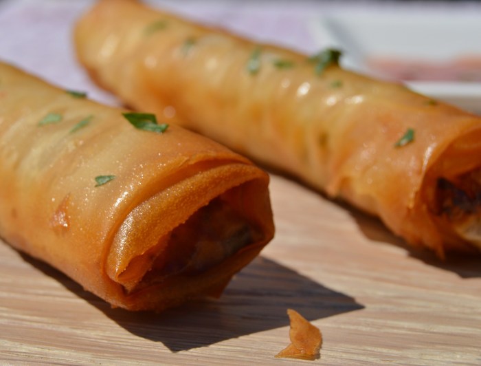 Spicy crab spring rolls