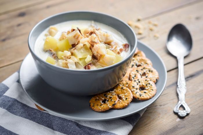 Slow cooker fish chowder