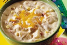 Cheesy ham and corn chowder