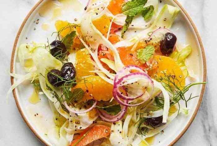 Spring salad with fennel and orange