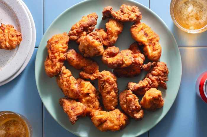 Fried chicken chunks chicharrones de pollo dominican