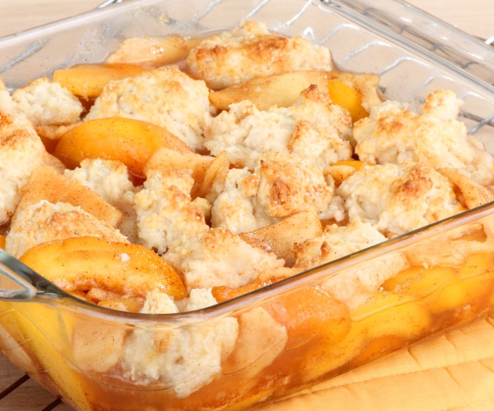 Easy fresh peach cobbler