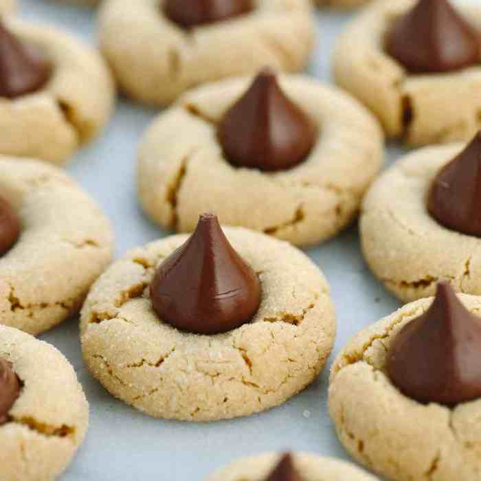 Peanut butter kiss cookies