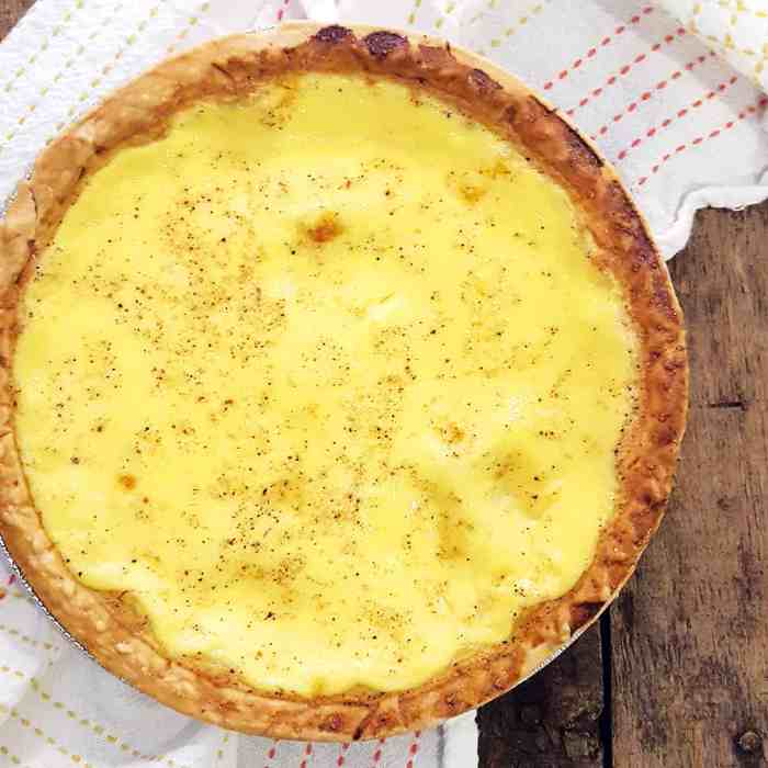 Custard fashioned pies