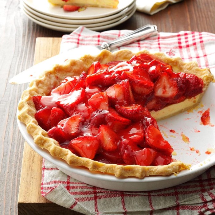 Old fashioned strawberry pie