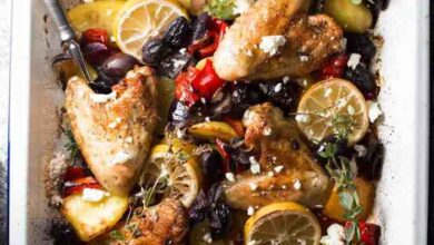 Easy sheet pan greek chicken