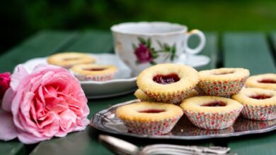 Swedish hallongrottor cookies raspberry caves