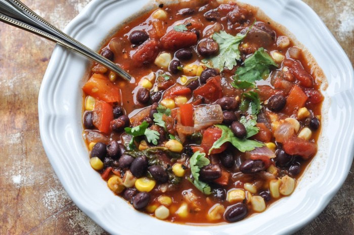 Chicken corn black bean soup