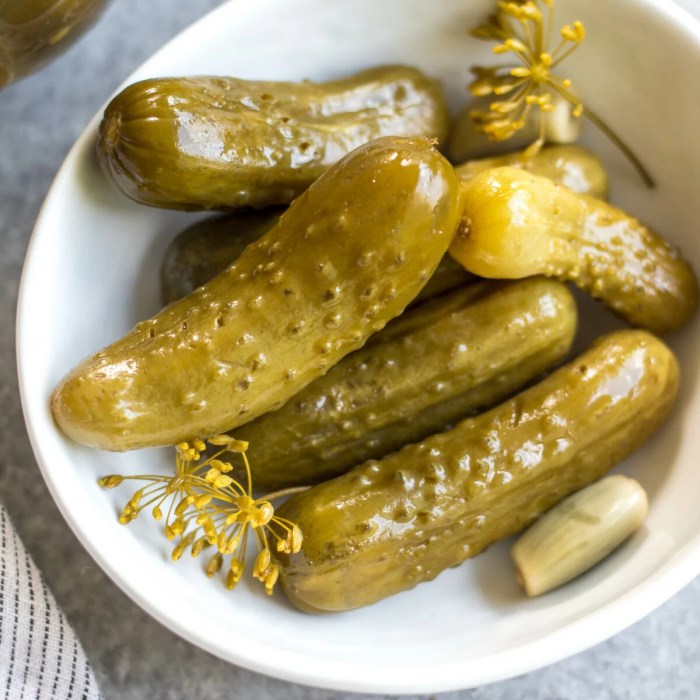 Homemade dill pickle vodka