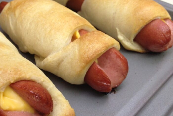 Easy cheesy hot dog crescent rolls