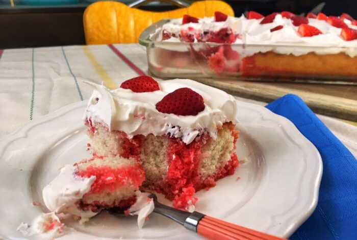 Jell o poke cake