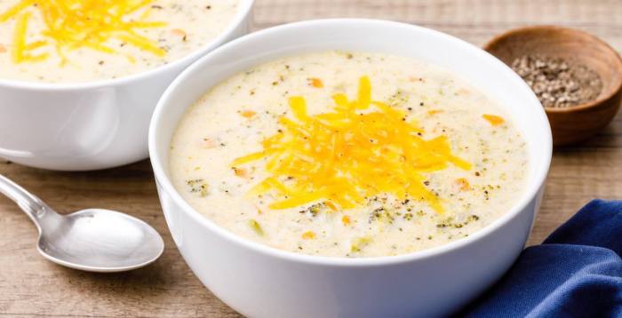 Instant pot broccoli cheese soup