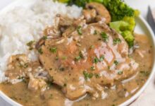 Baked pork chops with cream of mushroom soup