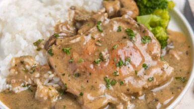 Baked pork chops with cream of mushroom soup