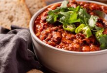 Slow cooker bison chili