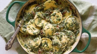 Spinach feta and pine nut ravioli filling