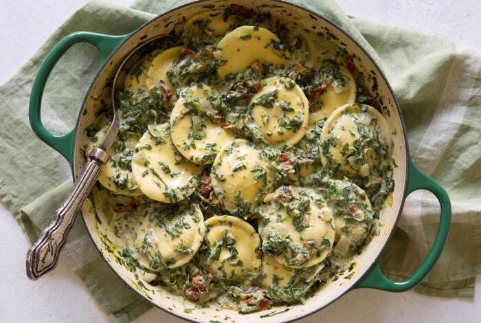 Spinach feta and pine nut ravioli filling