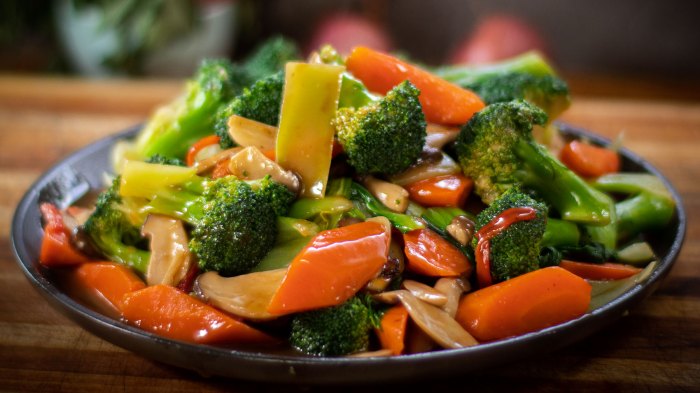 Asian beef and vegetable stir fry