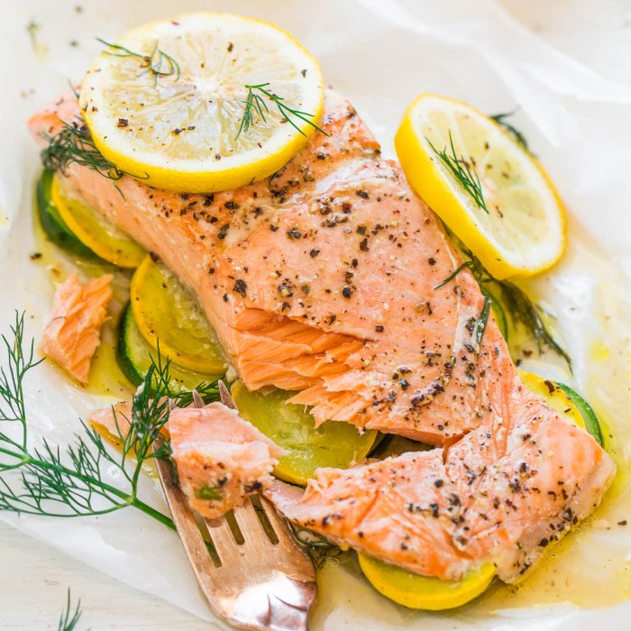 Poached salmon with lemon dill sauce