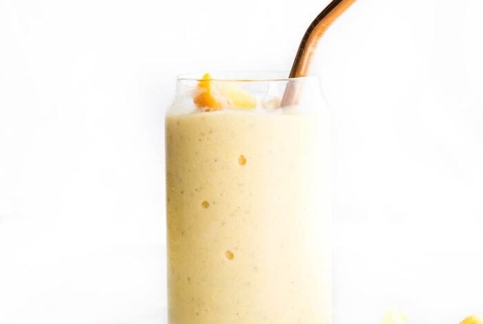 Pineapple mango coconut smoothie