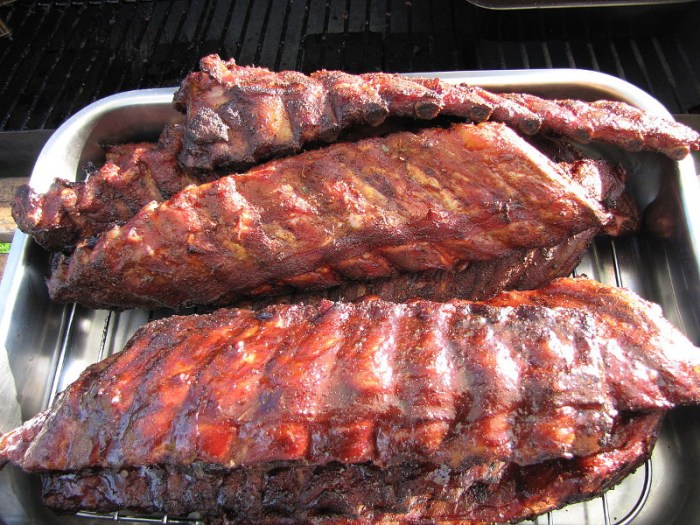 Slow cooker barbecue ribs