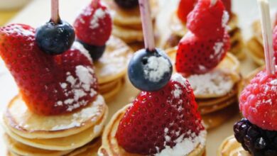 Mini very berry pancake skewers