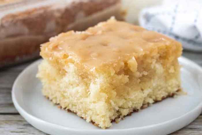 Buttermilk king cake with cream cheese filling