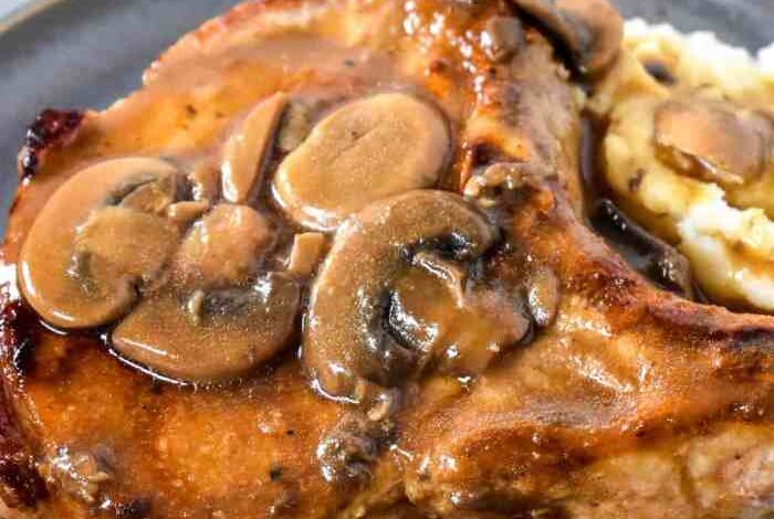 Pork chops in sherry mushroom gravy