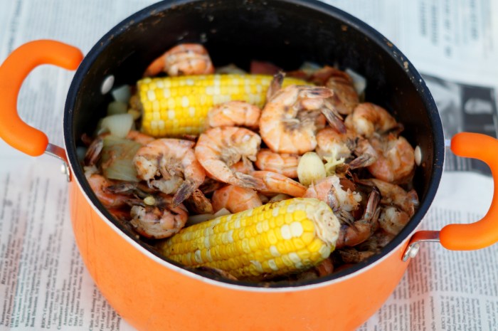 Beer boiled shrimp with old bay