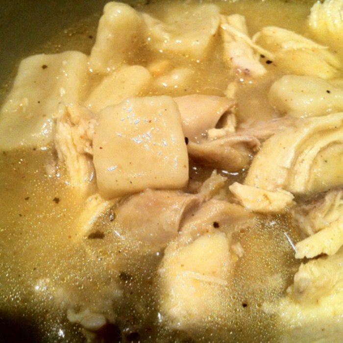 Old fashioned chicken and dumplings