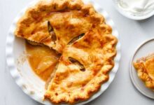 Old fashioned apple pie