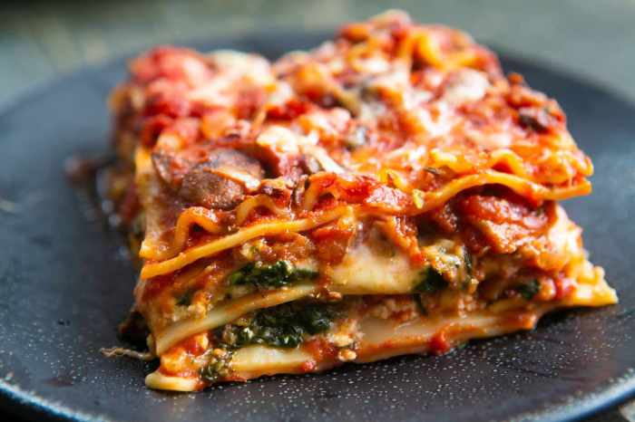 Easy vegetarian spinach lasagna