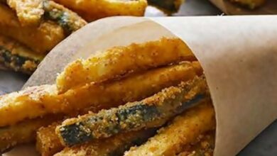 Oven baked zucchini fries