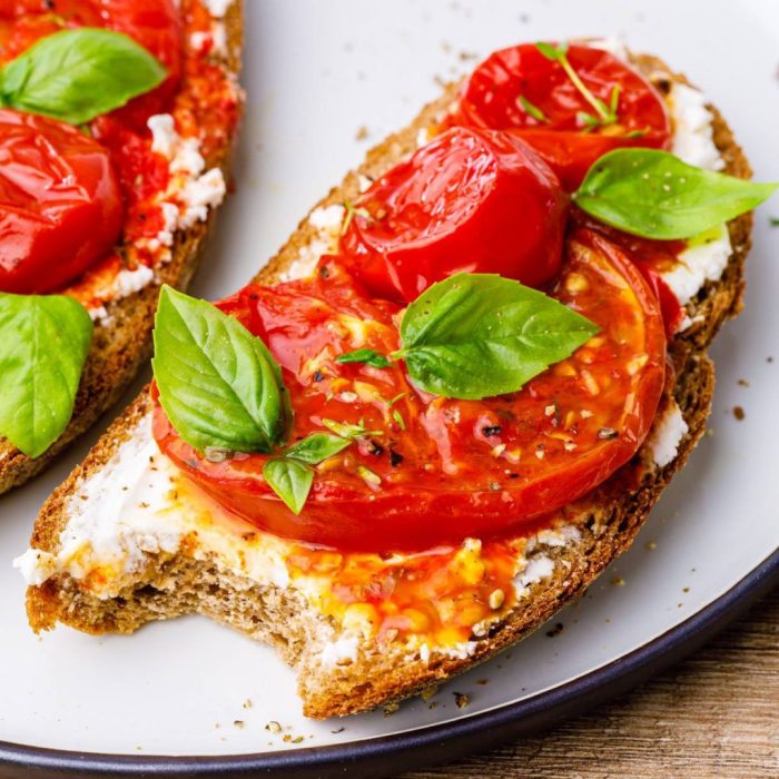 Roasted vidhyashomecooking tomatoes garlic