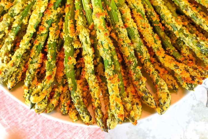 Asparagus with parmesan crust