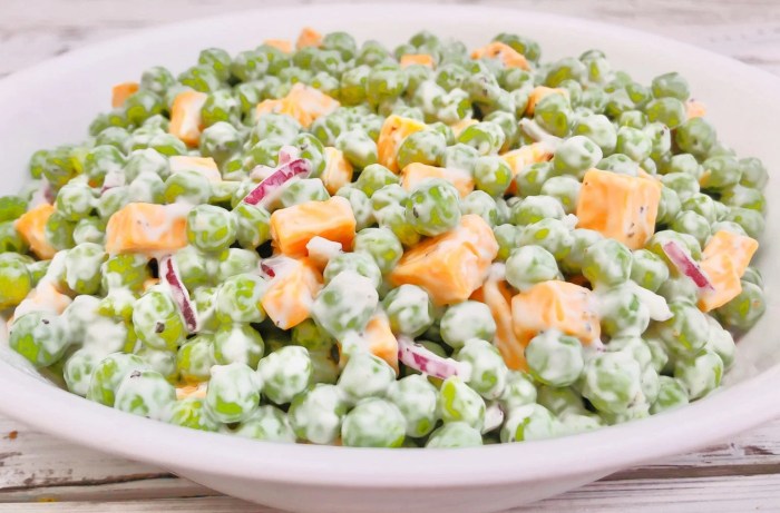 Green pea salad with cheddar cheese