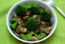 Broccoli and mushroom salad